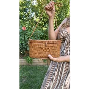 Rattan Crossbody Box Bag